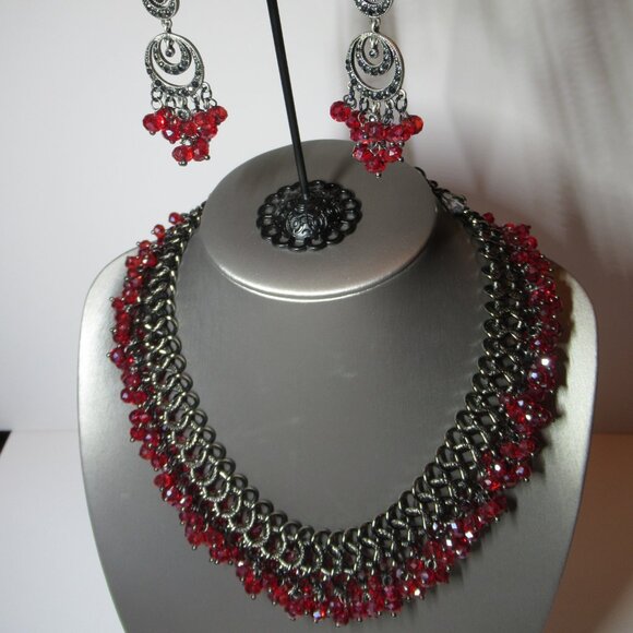 Chainmail Necklace & Earrings Set Silver with Red Beads Choker Collar Dangle - Picture 14 of 16